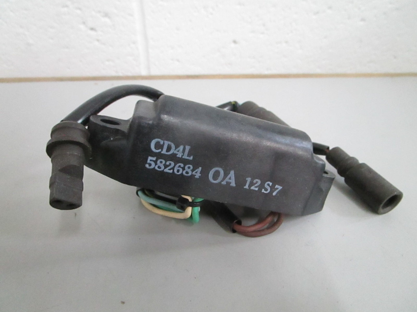 NEW OEM 582684 0582684 OMC Johnson Evinrude Power Pack Assy 0820