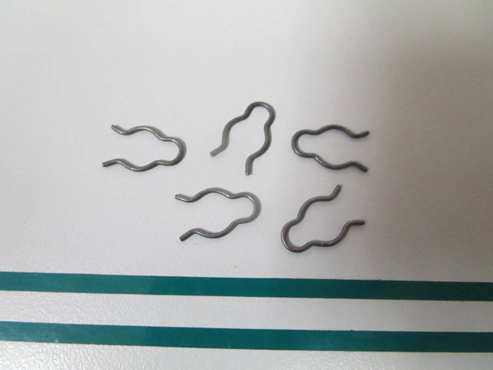 NEW OEM (LOT OF 5) 18-20233 Mercury Quicksilver Retaining Pin 0810
