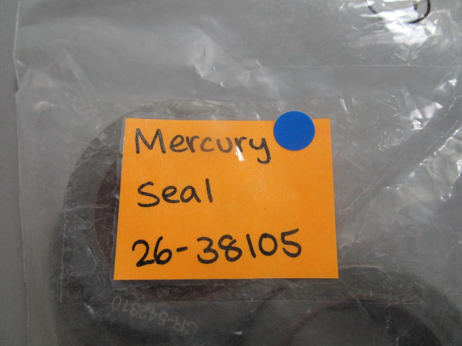 *NEW OEM* 0810 Mercury Quicksilver Seal 26-38105