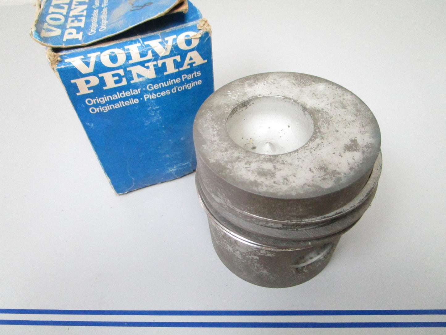 *NEW OEM* 0720 Volvo MD1 MD2 MD3 MD11 MD17 AQD2B STD Piston Assembly 875551