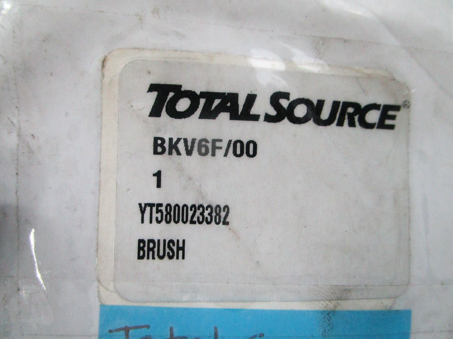 NEW YT580023382 For: Yale Total Source Brush 0810