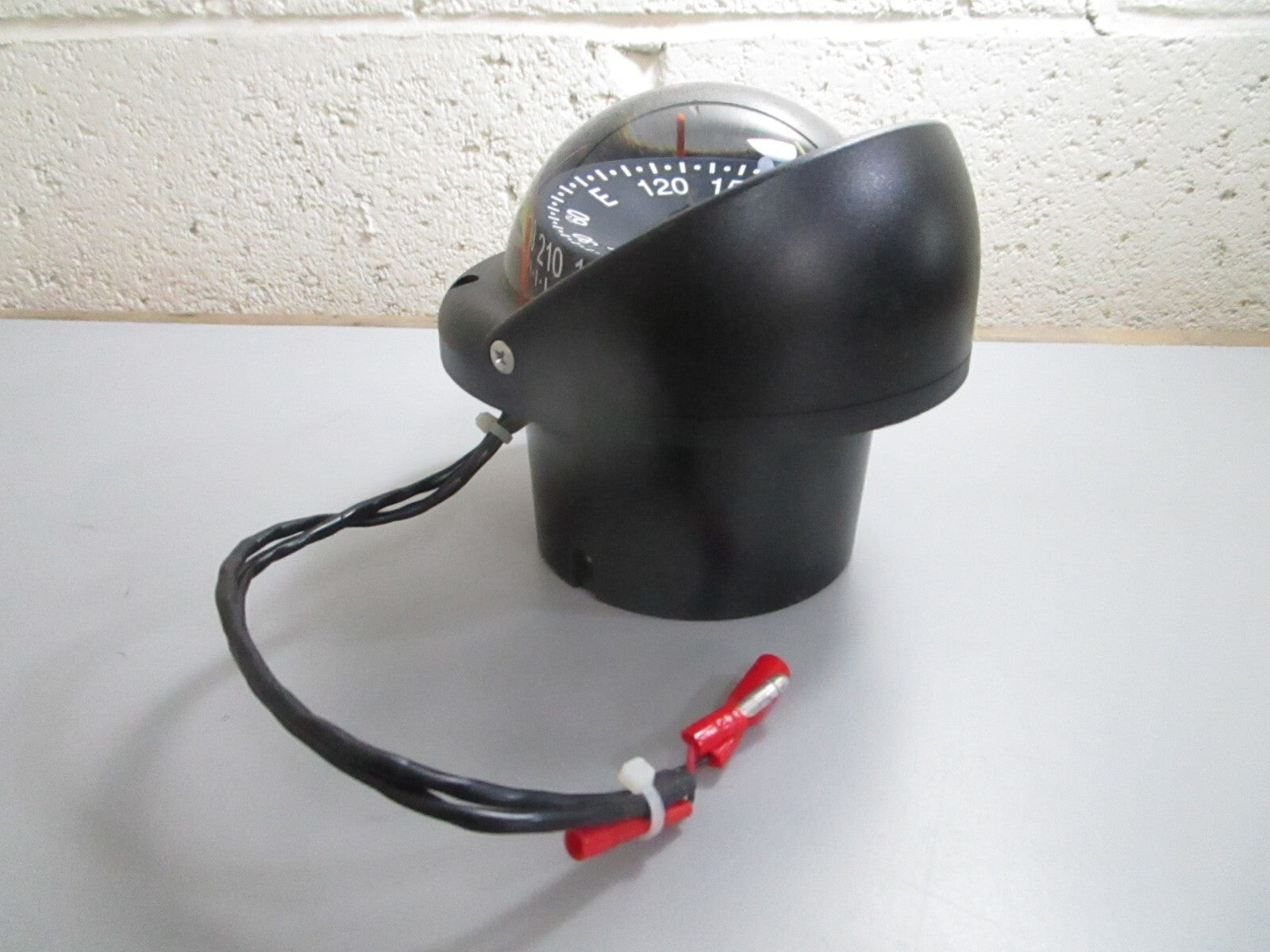 *NEW OEM* 0820 Ritchie Helmsman Flush Mount HF-743-RED