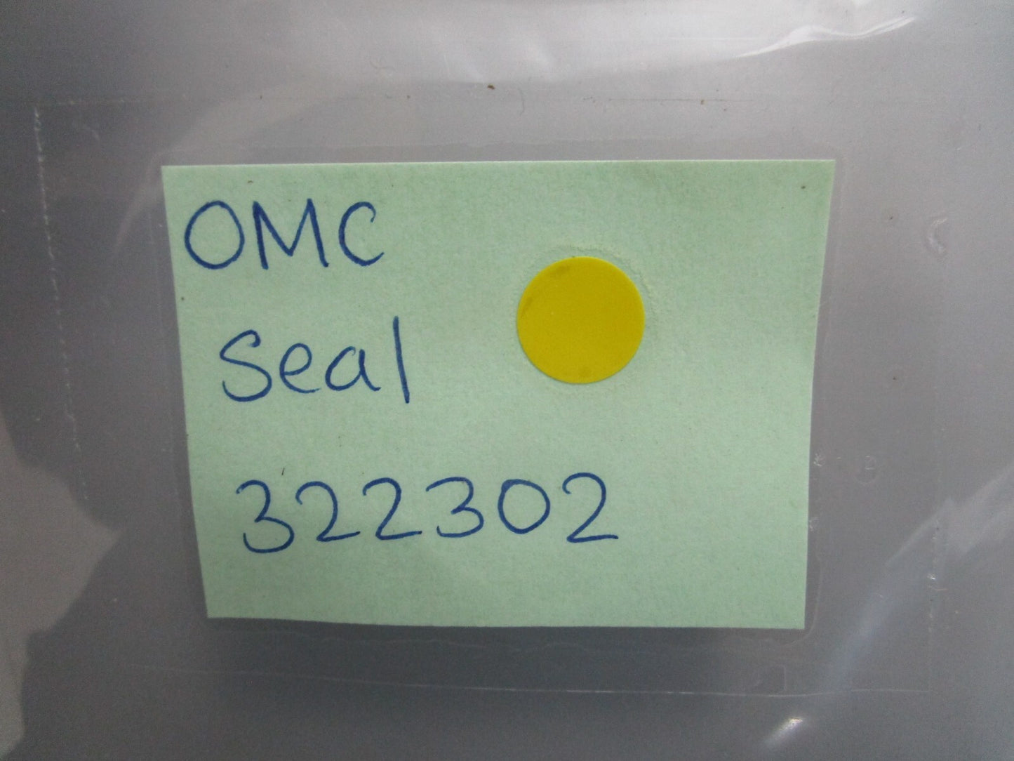 *NEW OEM* (LOT OF 2) 0820 OMC Johnson Evinrude Seal 322302 0322302