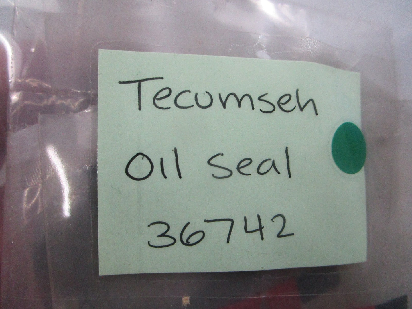 NEW OEM 36742 Tecumseh Oil Seal 0810