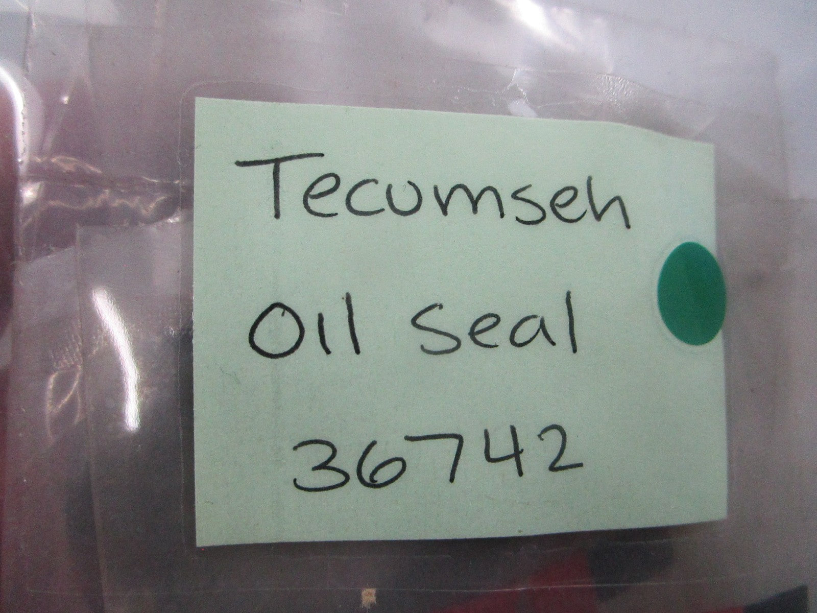 NEW OEM 36742 Tecumseh Oil Seal 0810