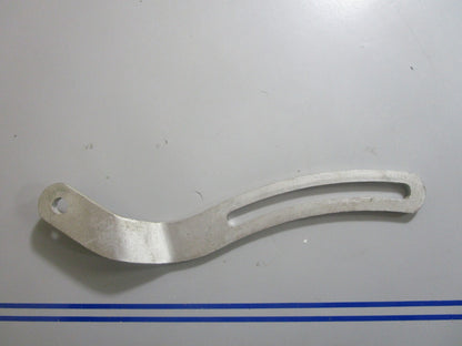 *NEW OEM* 0810 OMC Johnson Evinrude Alternator Bracket 312309 0312309