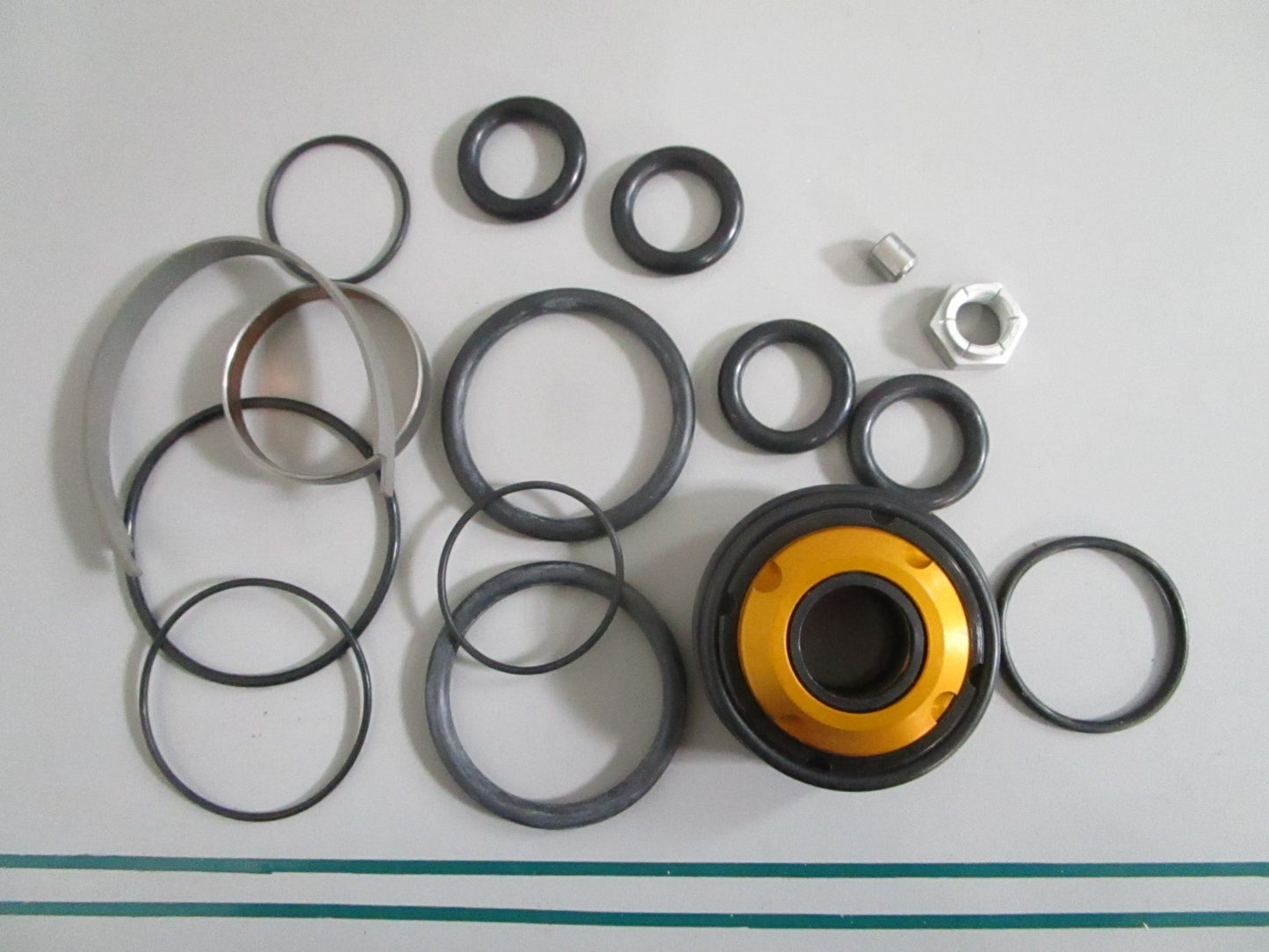 *NEW OEM* 1501097 Polaris Shock Rebuilt Kit 0820
