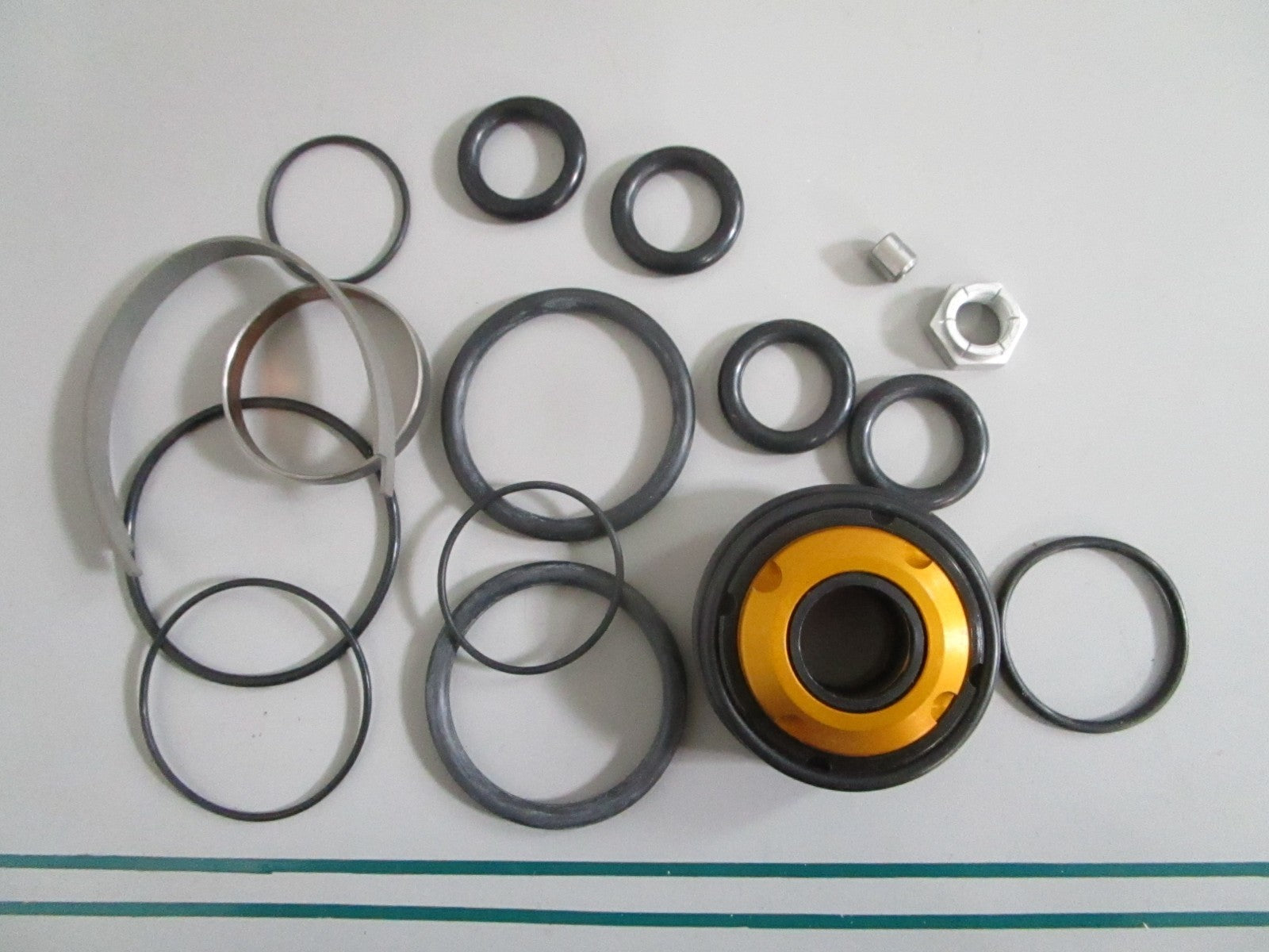 *NEW OEM* 1501097 Polaris Shock Rebuilt Kit 0820