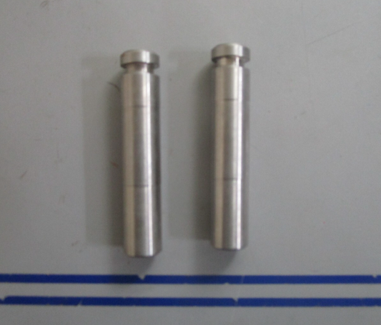 *NEW OEM* (LOT OF 2) 0720 Volvo Penta Pin 872382