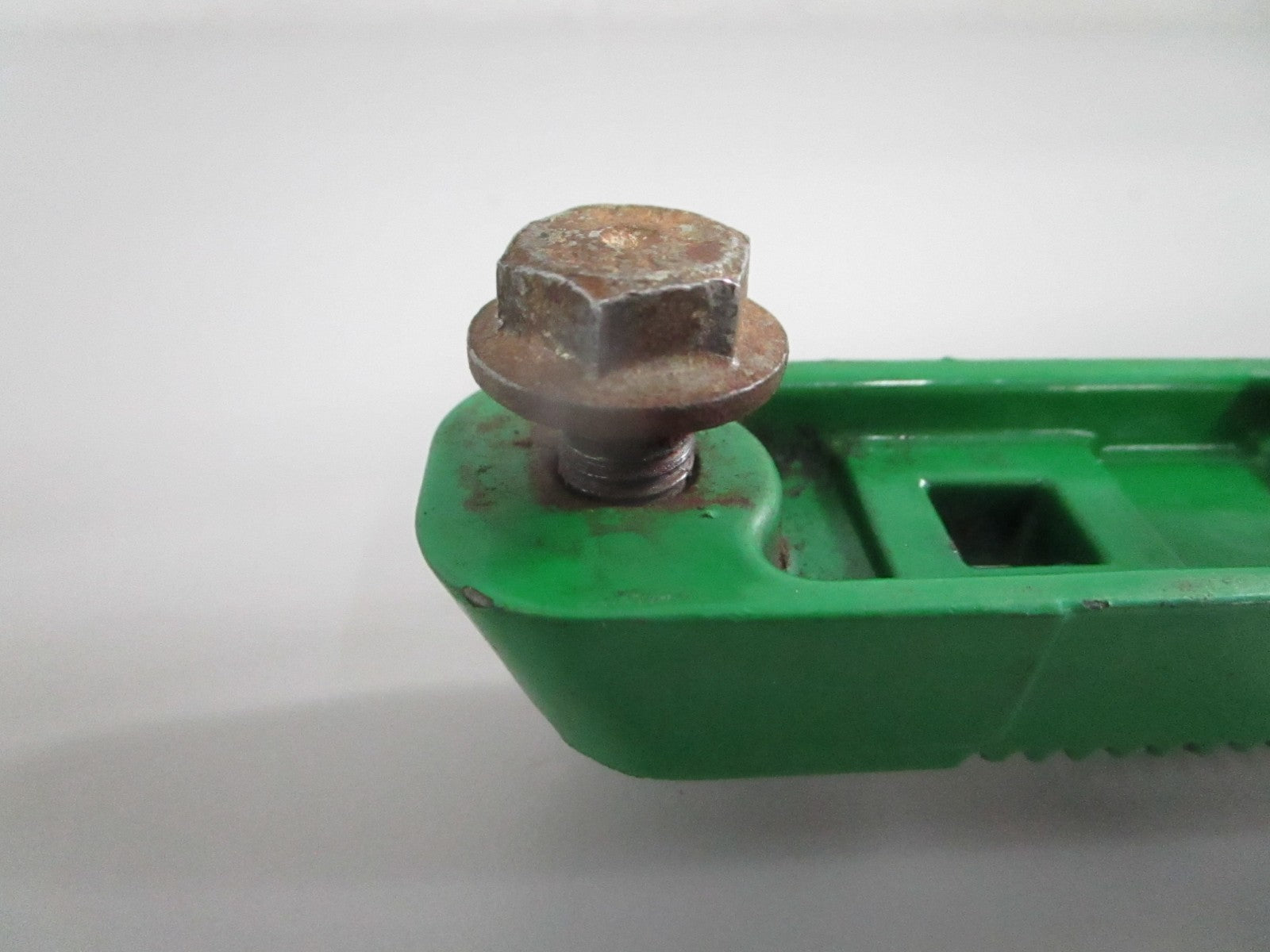 NEW OEM ET17631 John Deere Adjuster Clamp 0820