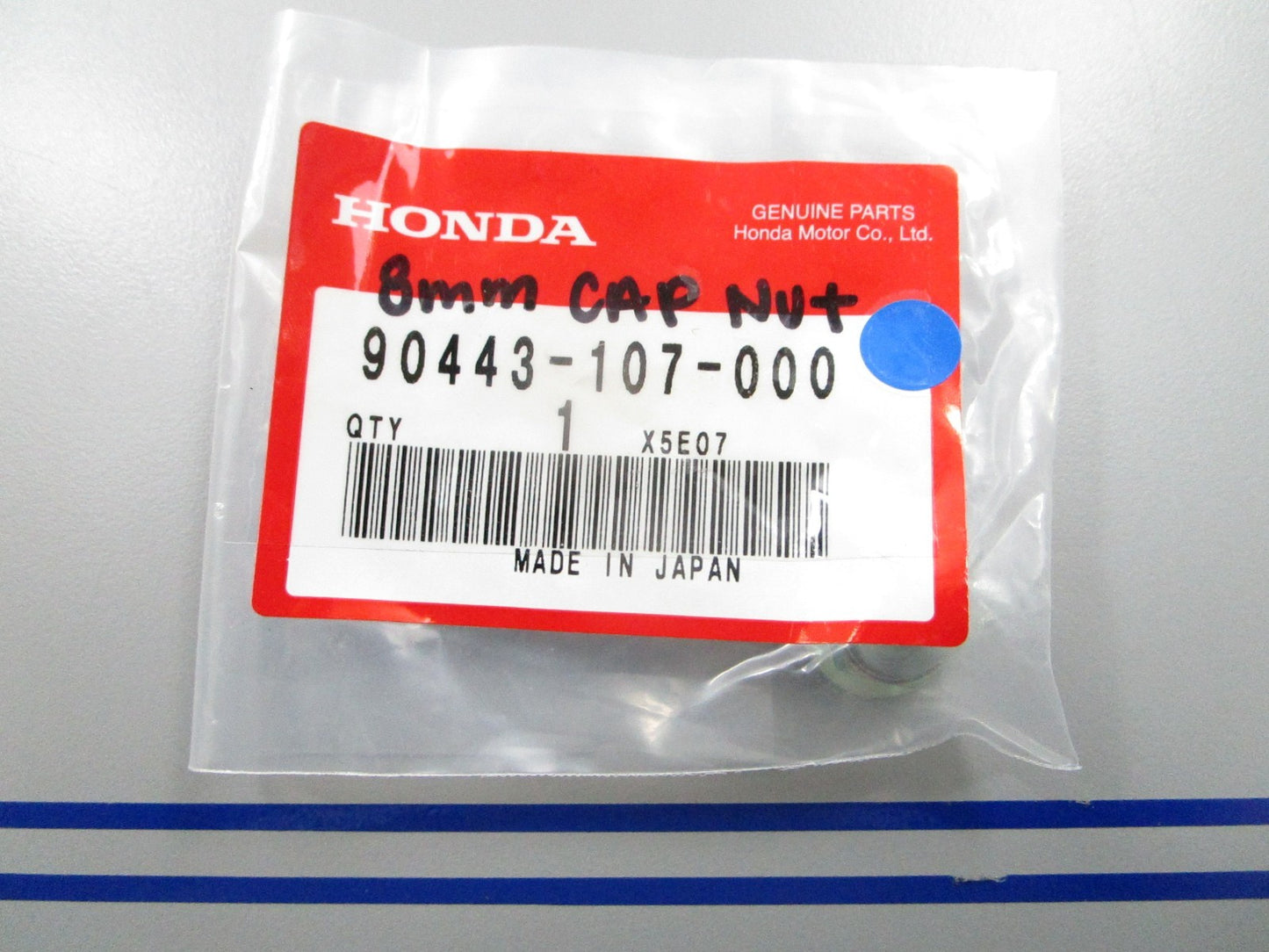 *NEW OEM* 0810 Honda 8mm Cap Nut 90443-107-000
