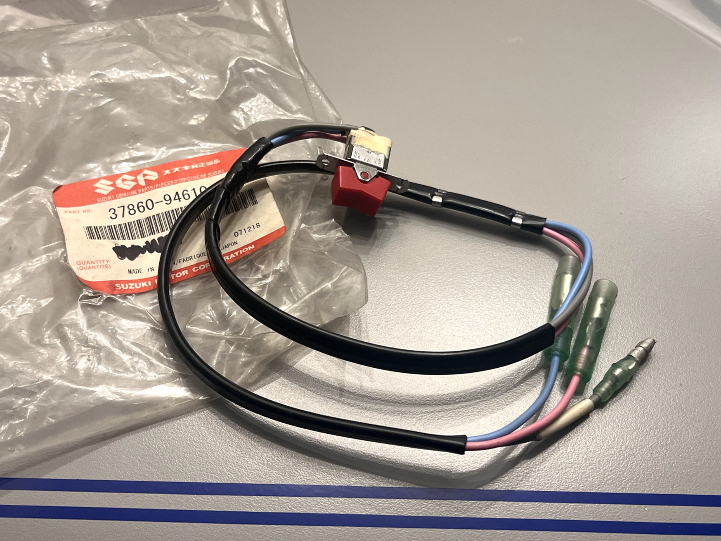 *NEW OEM* 0720 Suzuki Trim Tilt Switch 37860-94610