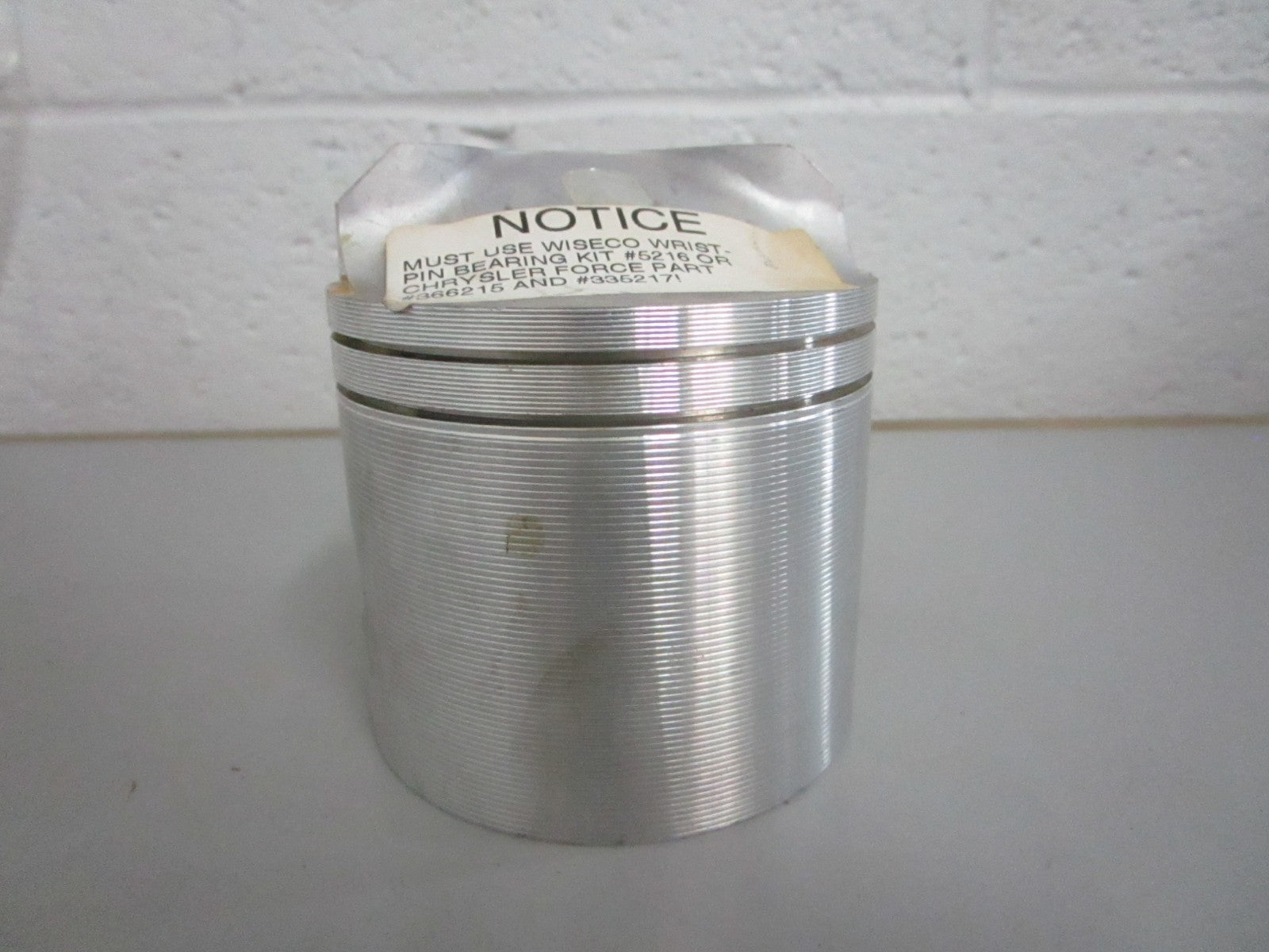 *NEW* 0820 Wiseco Piston 3029P4 For: Chrysler Force