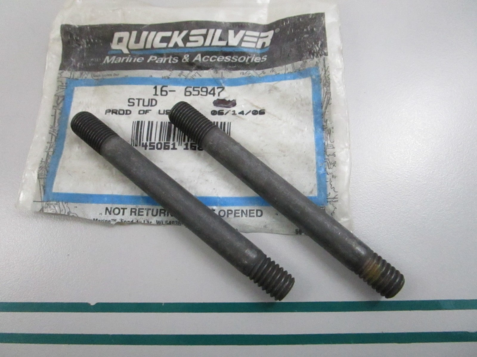 NEW OEM (LOT OF 2) 16-65947 Mercury Quicksilver Stud 0810