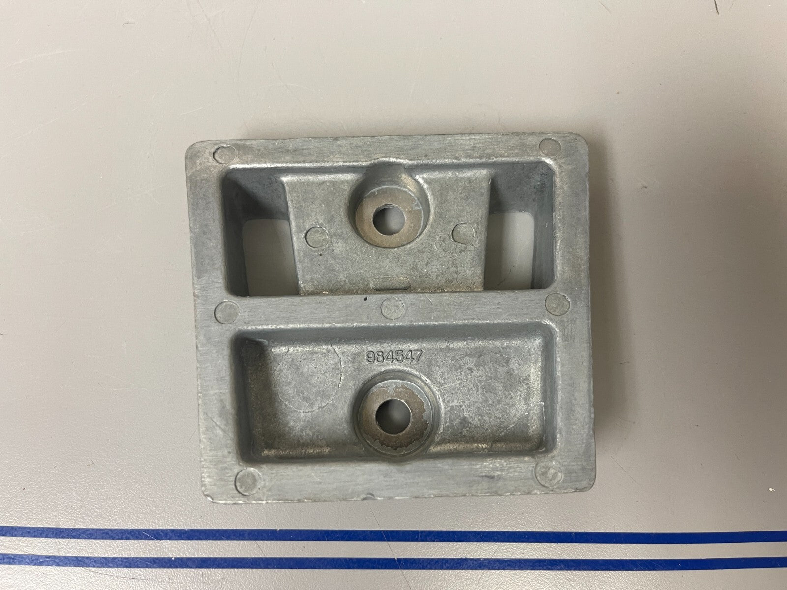 *NEW* 0810 Martyr Anode CM984547Z For: OMC