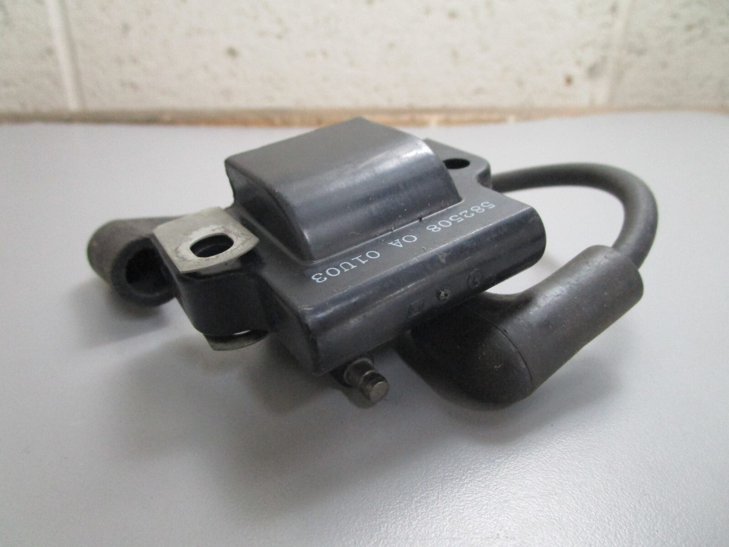 *NEW OEM* 0820 OMC Johnson Evinrude Ignition Coil 582508 0582508
