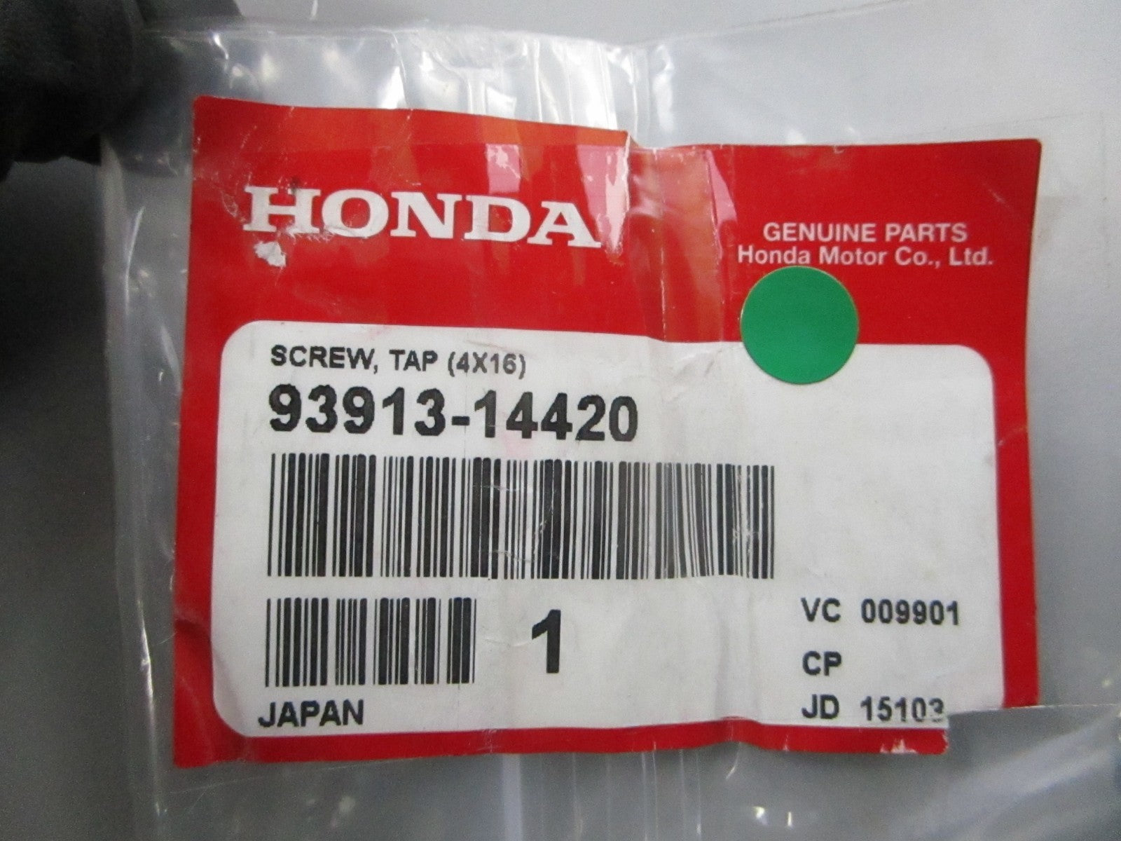 NEW OEM 93913-14420 Honda Tap Screw 0810