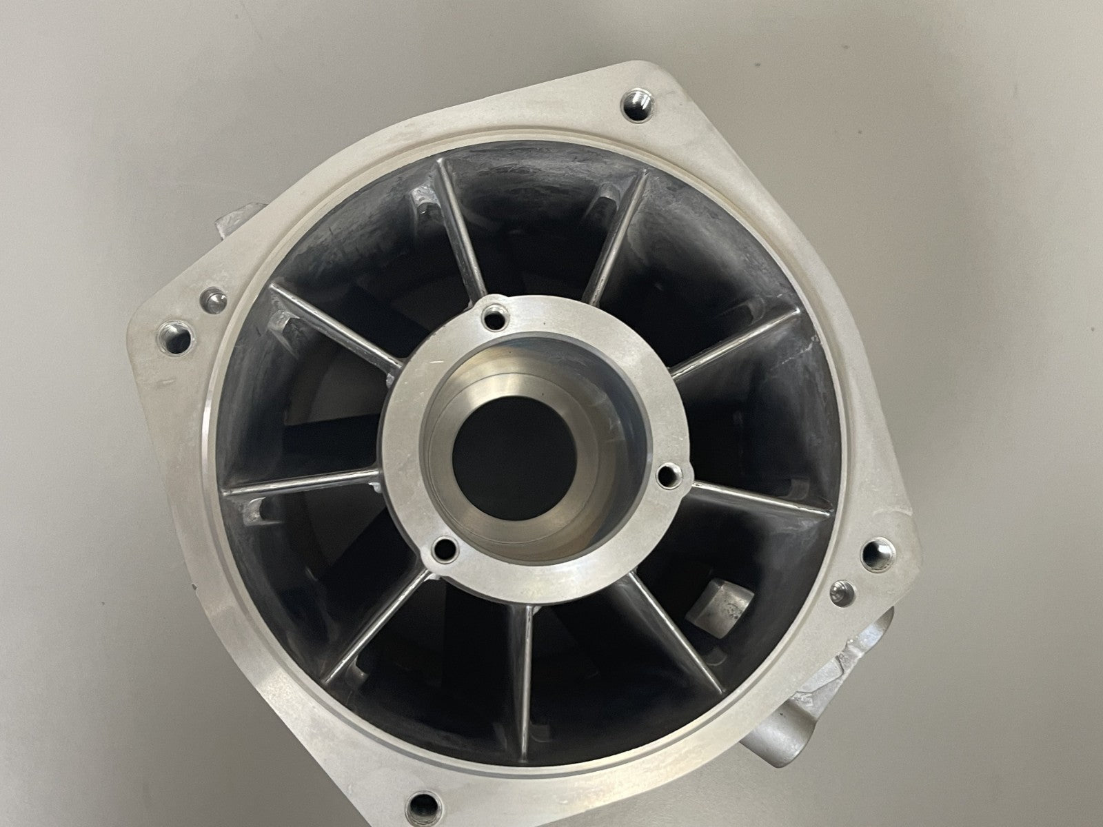 *NEW OEM* 0670 Yamaha Impeller Housing 6G1-R1312-01-00