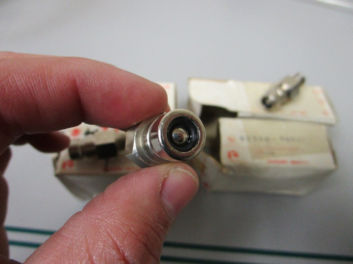 NEW OEM (LOT OF 4) 65720-98511 Suzuki Connector Plug 0810