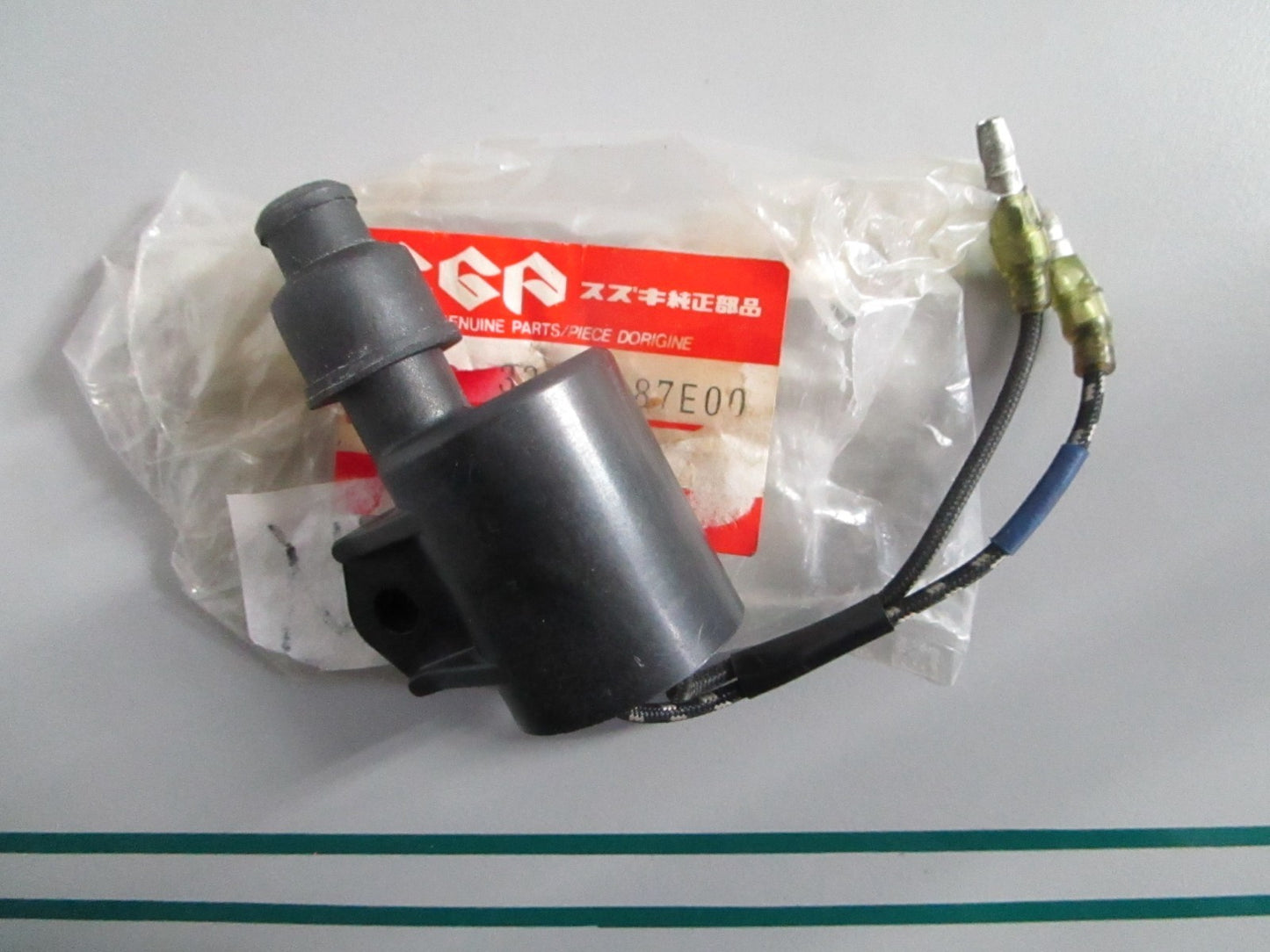 NEW OEM 33420-87E00 Suzuki Ignition Coil Assy 0820