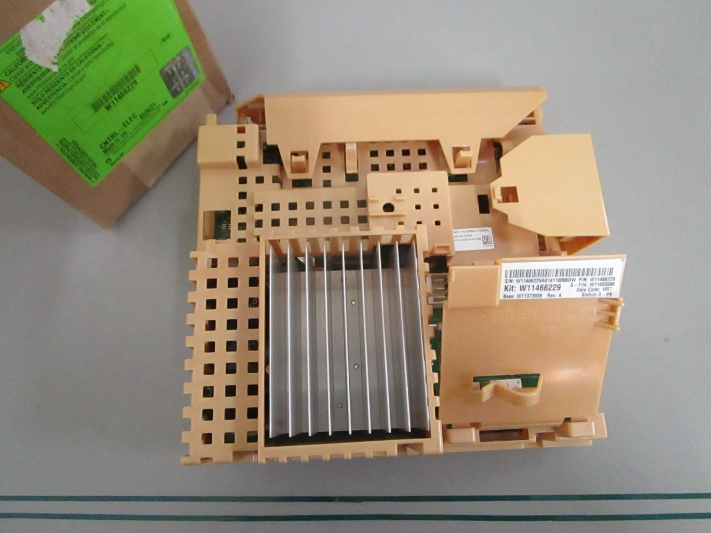 Whirlpool NEW OEM Refrigerator Main Control Board W11466229 Genuine Part 0820