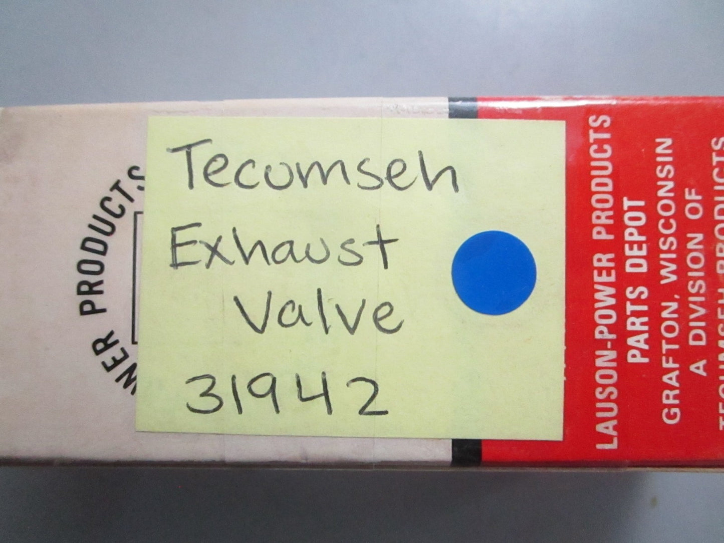 *NEW OEM* 0820 Tecumseh Exhaust Valve 31942