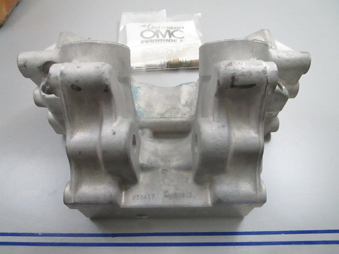 *NEW OEM* 0720 OMC Johnson Evinrude 1982- 1986 Trim Tilt Manifold 391099 0391099