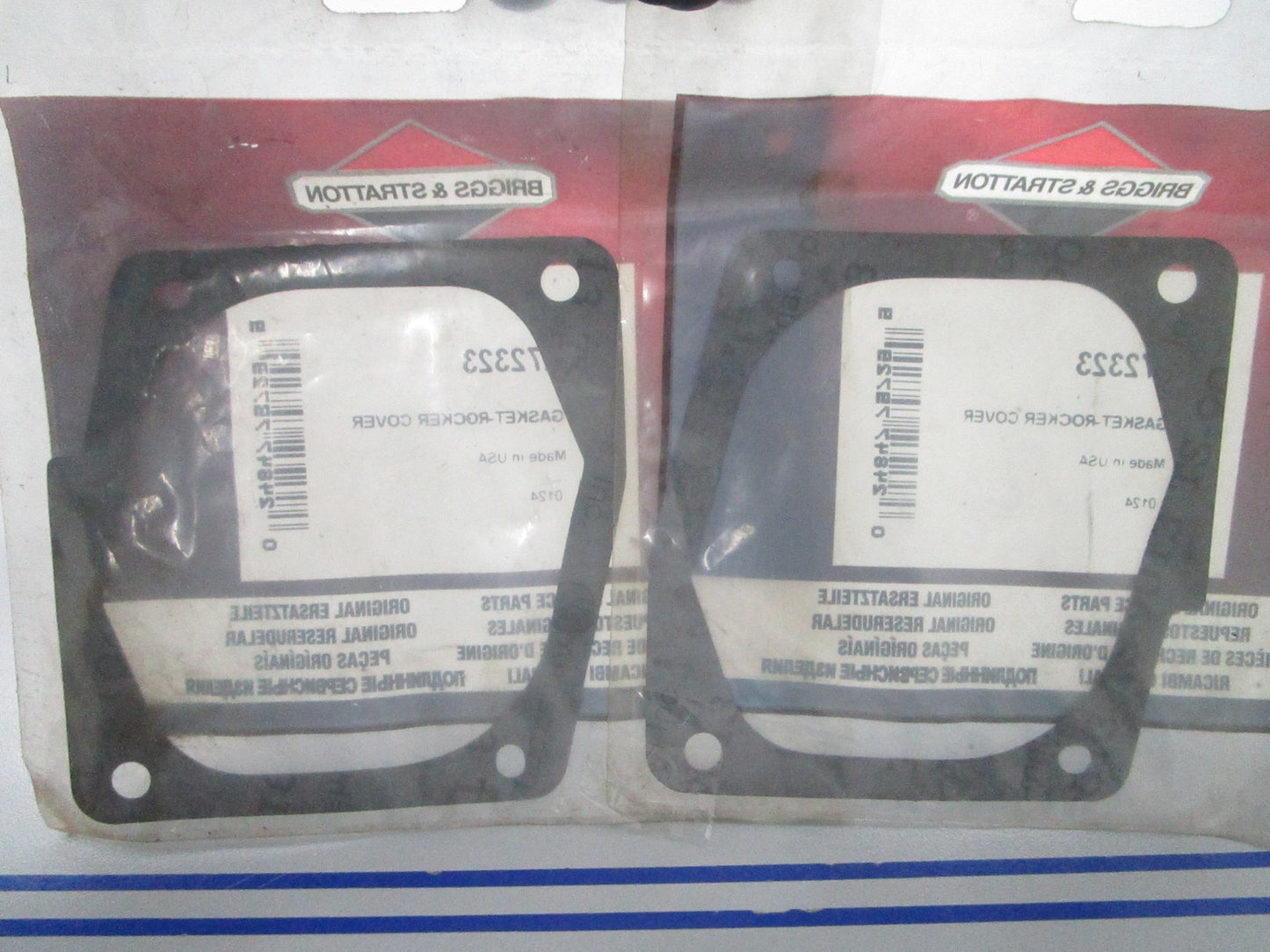 *NEW OEM* (LOT OF 2) 0810 Briggs & Stratton Rocker Cover Gasket 272323