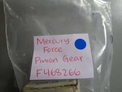 *NEW OEM* 0770 Mercury Quicksilver Pinion Gear F468266