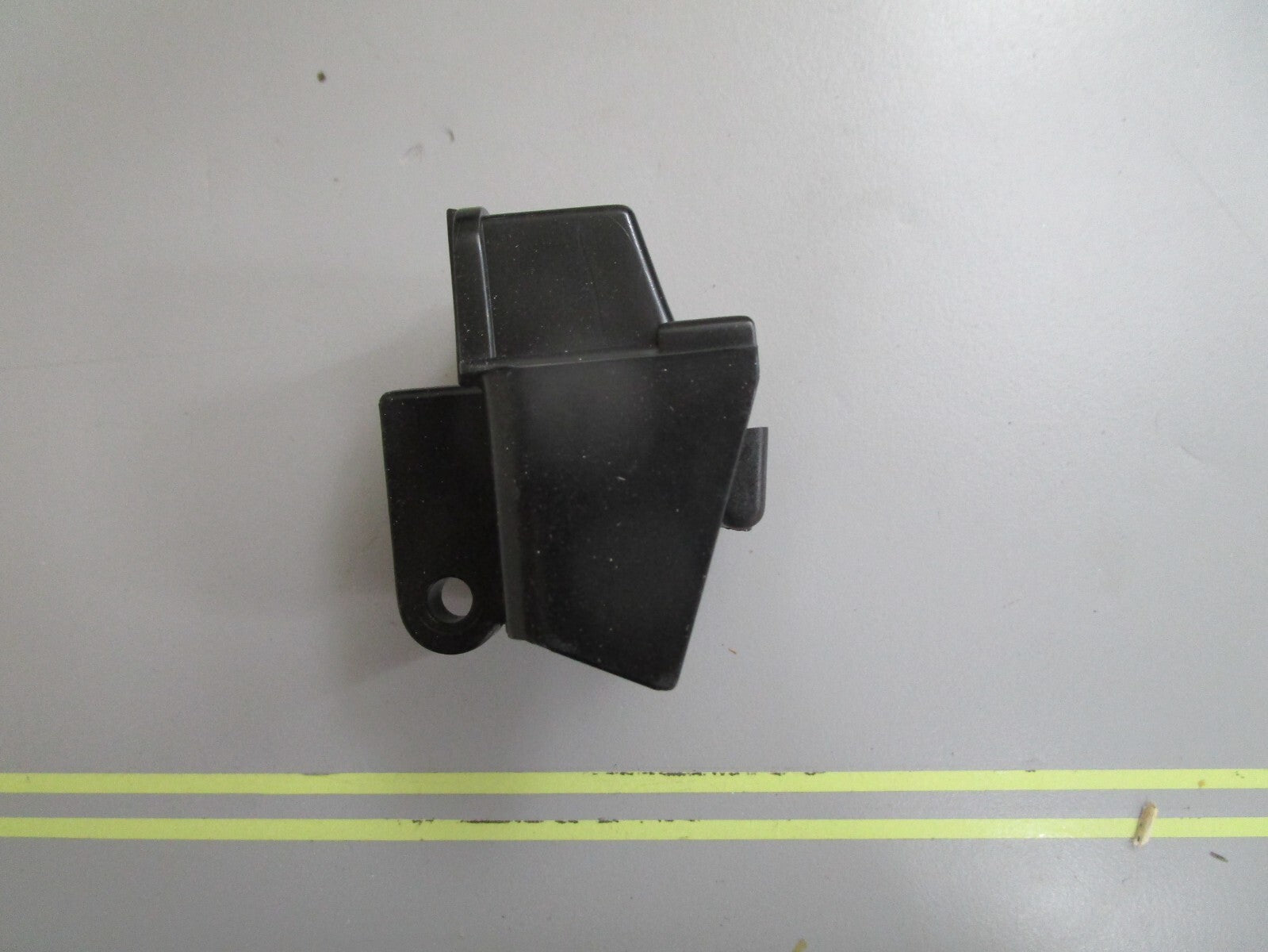 *NEW OEM* 0810 OMC Johnson Evinrude Oil Filter Assembly 434839 0434839