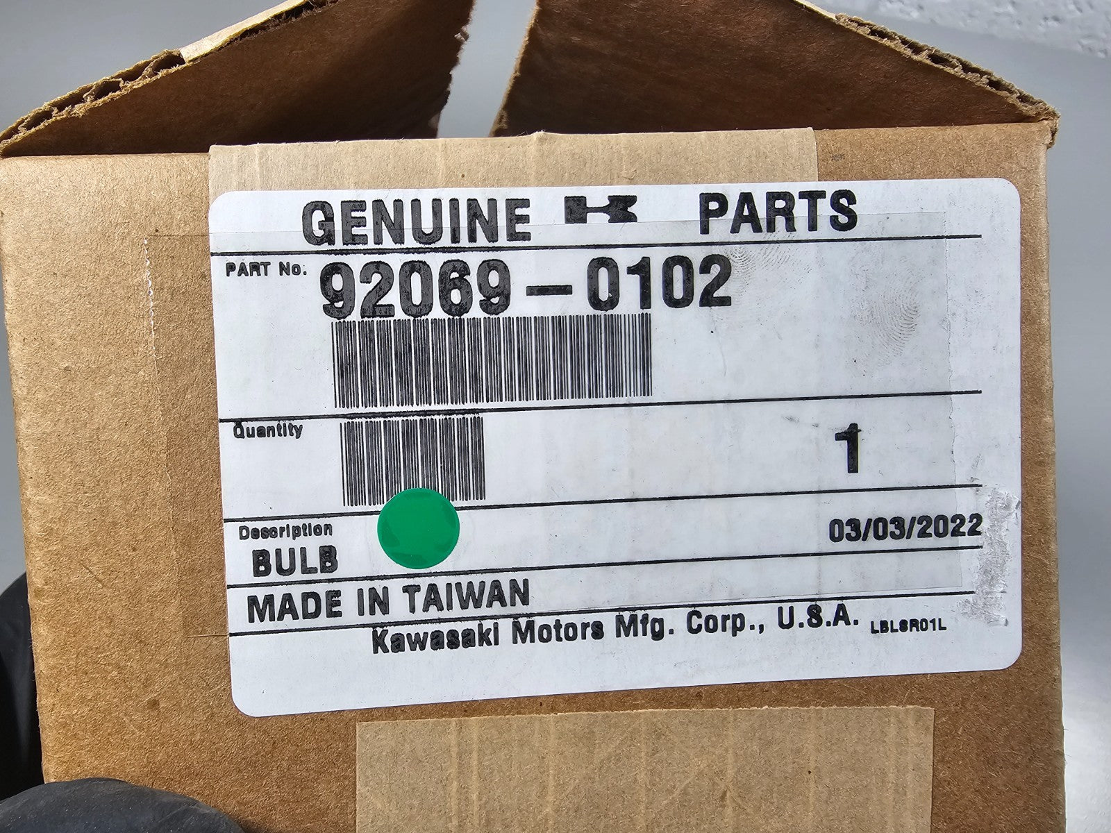 NEW OEM 92069-0102 Kawasaki Bulb 0810