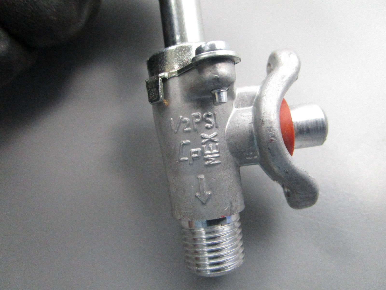 NEW 5304505692 Electrolux Valve 0810
