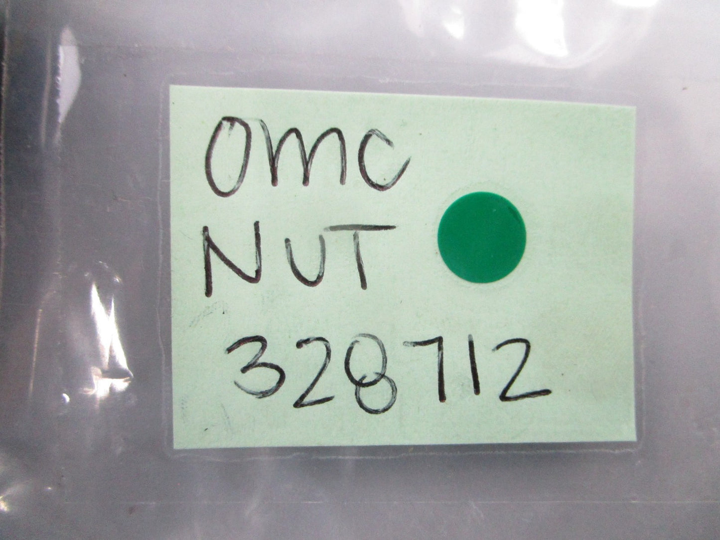 NEW OEM (LOT OF 2) 328712 0328712 OMC Johnson Evinrude Nut 0810