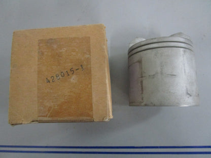 *NEW OEM* 0820 Mercury Force Piston F428015-1