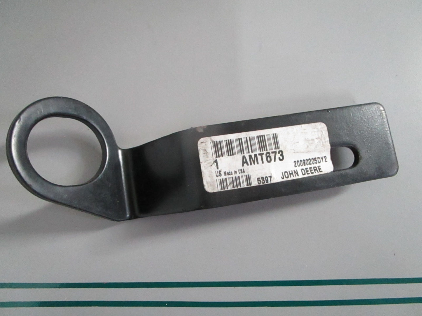NEW OEM AMT673 CAT Bracket 0820