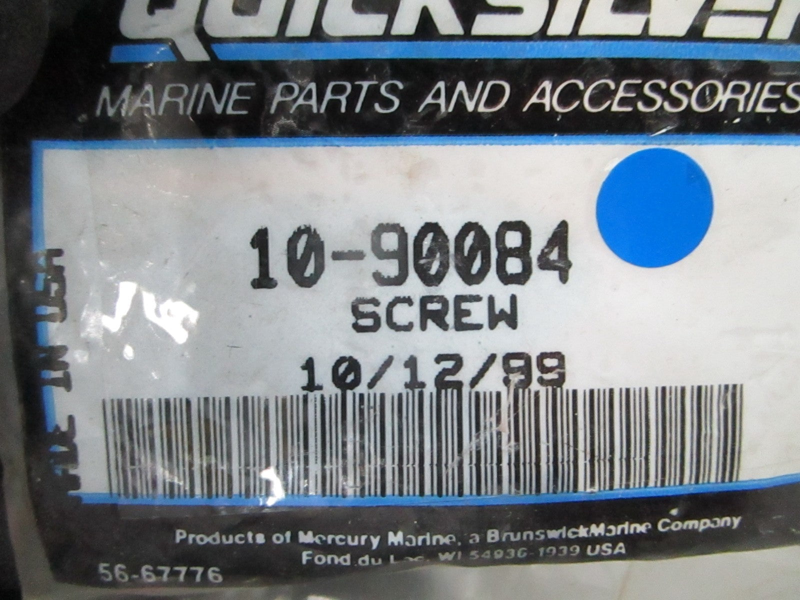 *NEW OEM* 0810 Mercury Quicksilver Screw 10-90084