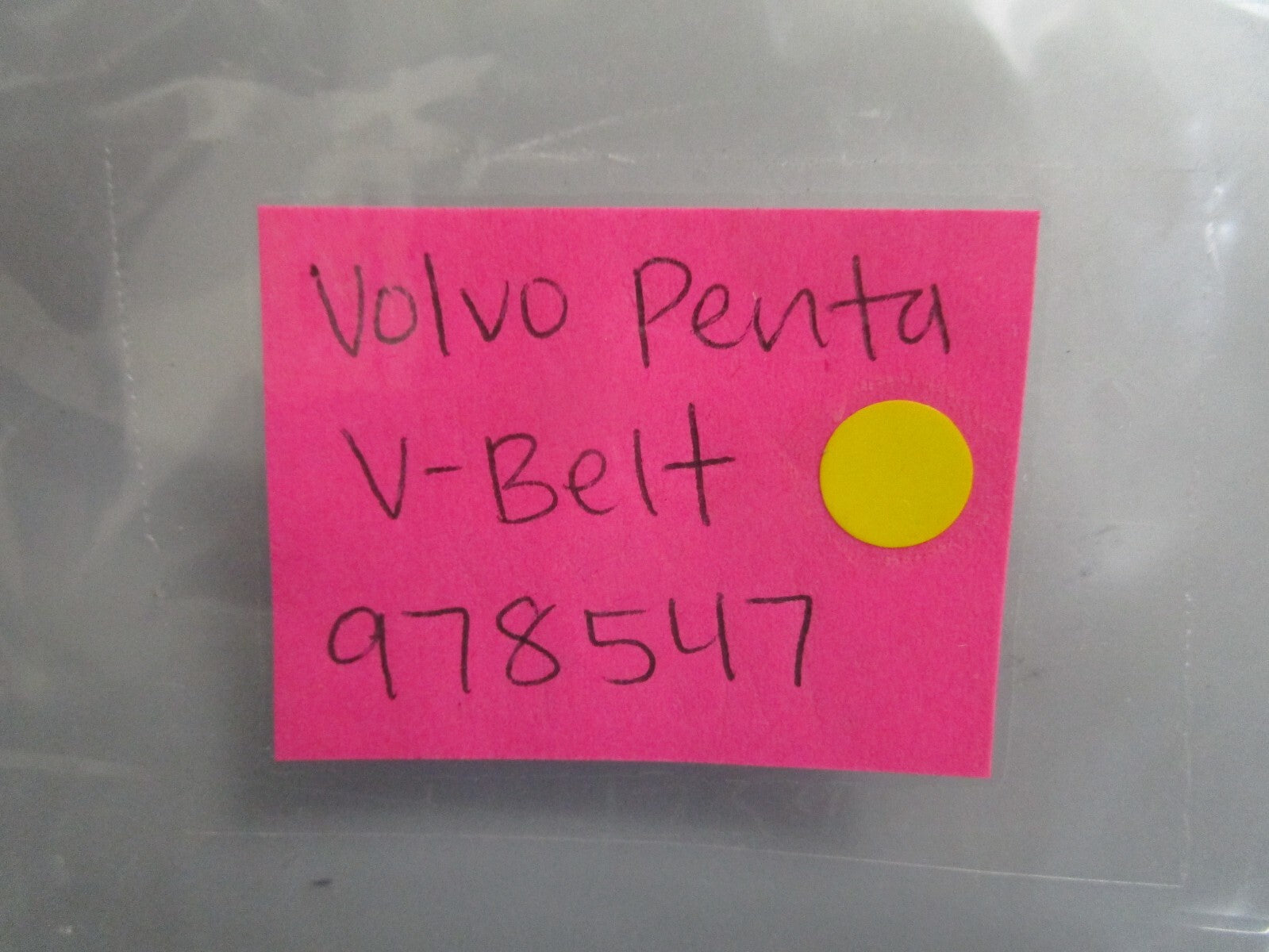 *NEW OEM* 0820 Volvo Penta V-Belt 978547