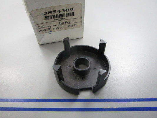 NEW OEM 3854309 Volvo Penta Pole Shoe 0810