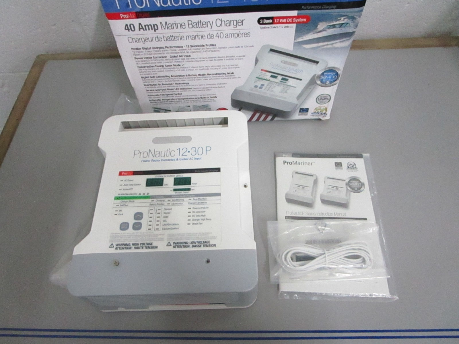*NEW OEM* 0820 ProMariner 12V 40AMP Marine Battery Charger 63140