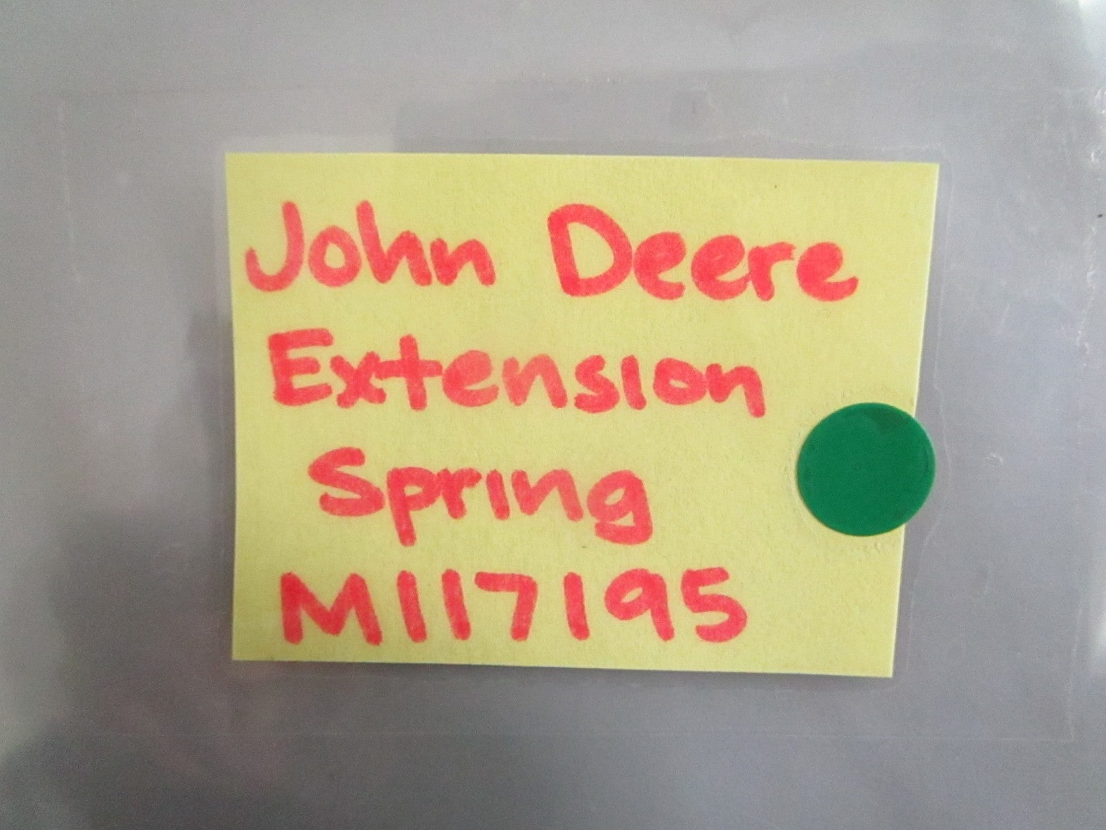 NEW OEM M117195 John Deere Extension Spring 0820