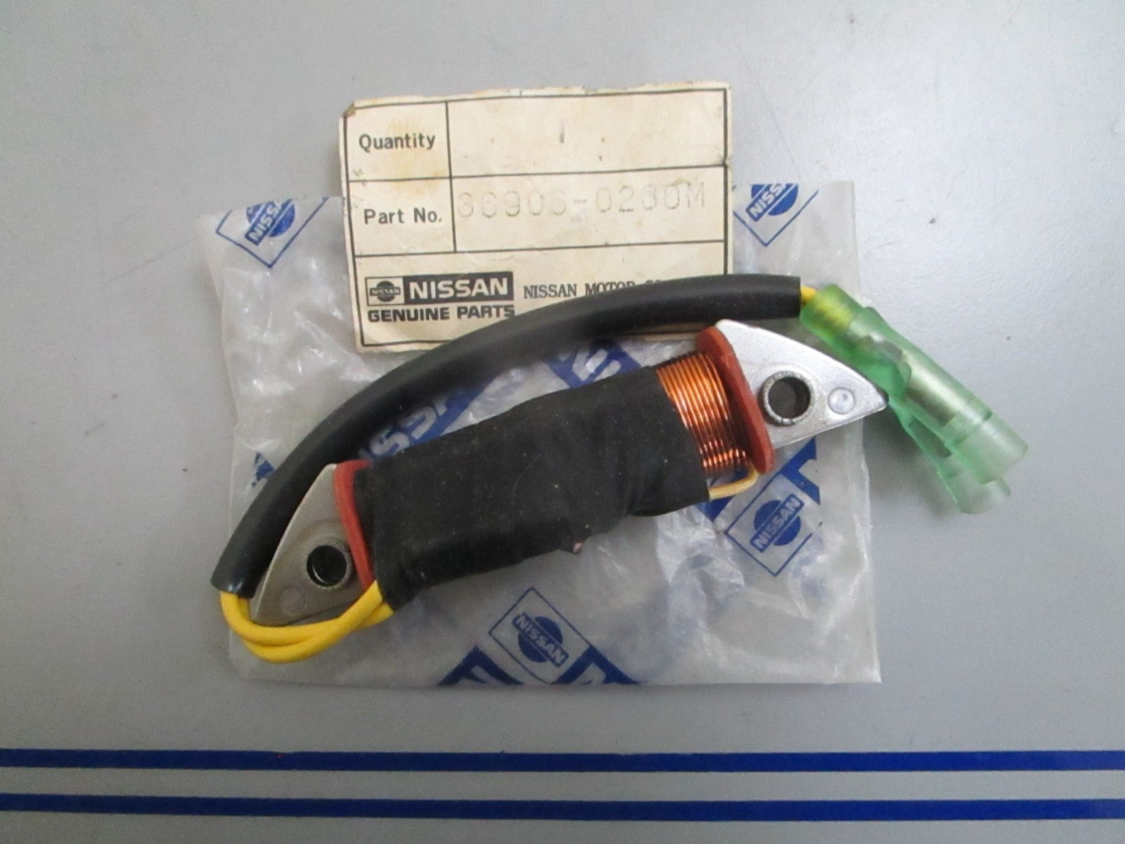 *NEW OEM* 0820 Tohatsu Lightning Coil 369060230M