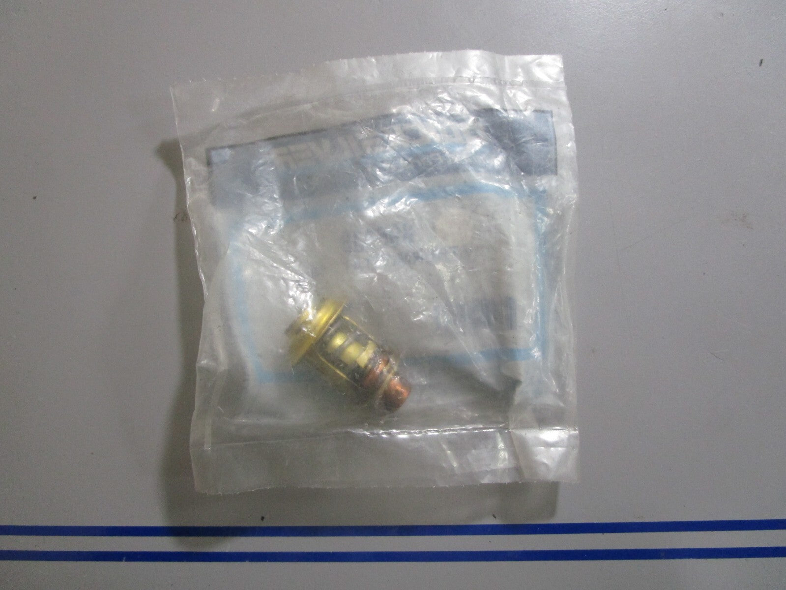 *NEW OEM* 0810 Mercury Quicksilver 130 Thermostat 895338