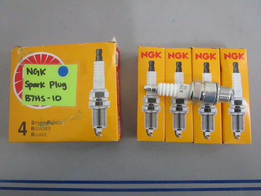 NEW OEM (LOT OF 4) B7HS-10 NGK Spark Plug 0820