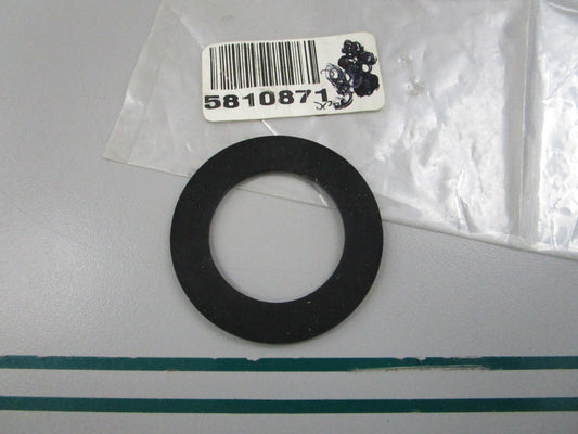NEW OEM 5810871 Polaris Gas Cap Seal 0810