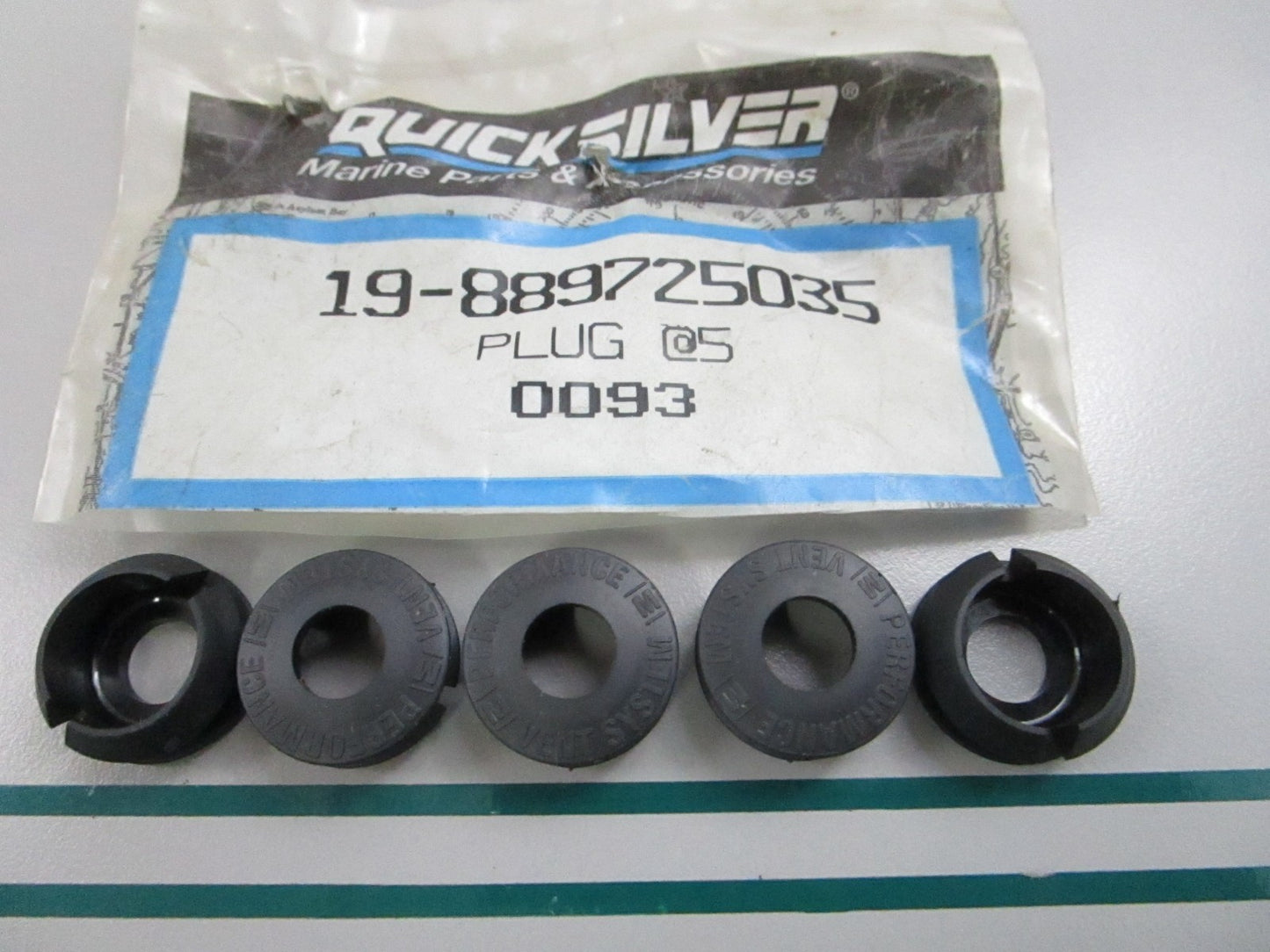 NEW OEM (LOT OF 5) 19-889725035 Mercury Quicksilver Plug 0810