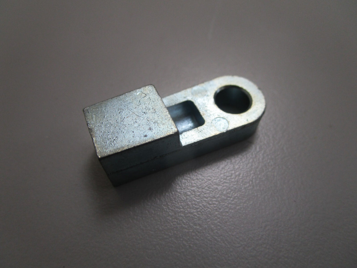 *NEW OEM* 0820 Mercury Quicksilver Connector F660141-1