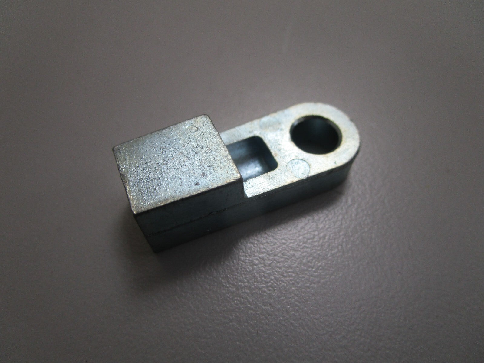 *NEW OEM* 0820 Mercury Quicksilver Connector F660141-1