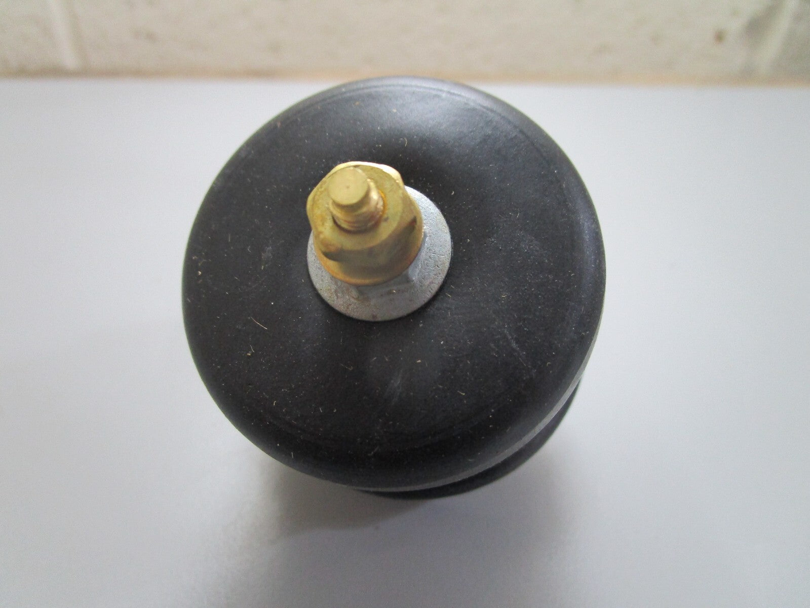 *NEW OEM* 0820 Volvo Penta Oil Pressure Sender 834921