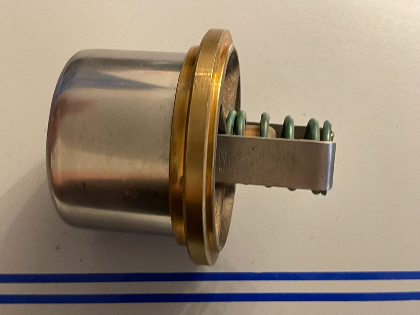 NEW OEM 9N-2894 CAT Caterpillar Water Temperature Regulator Thermostat 0720