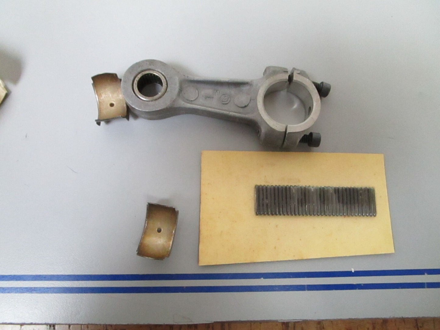 *NEW OEM* 0770 OMC Johnson Evinrude Connecting Rod Kit 682865 0682865